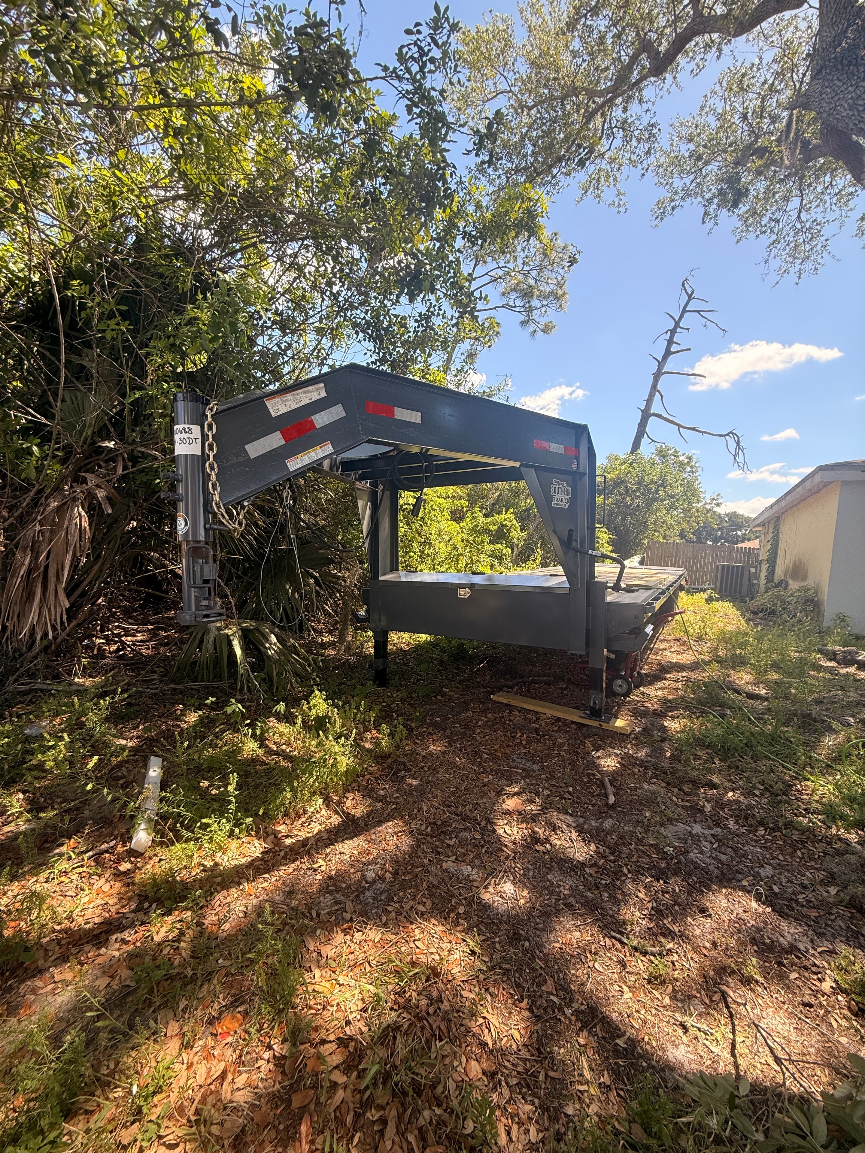 32ft Gooseneck Trailer